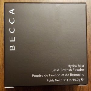 Becca Hydra Mist set and refresh powder.